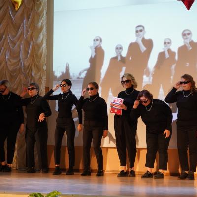 В добрый путь, выпускники!